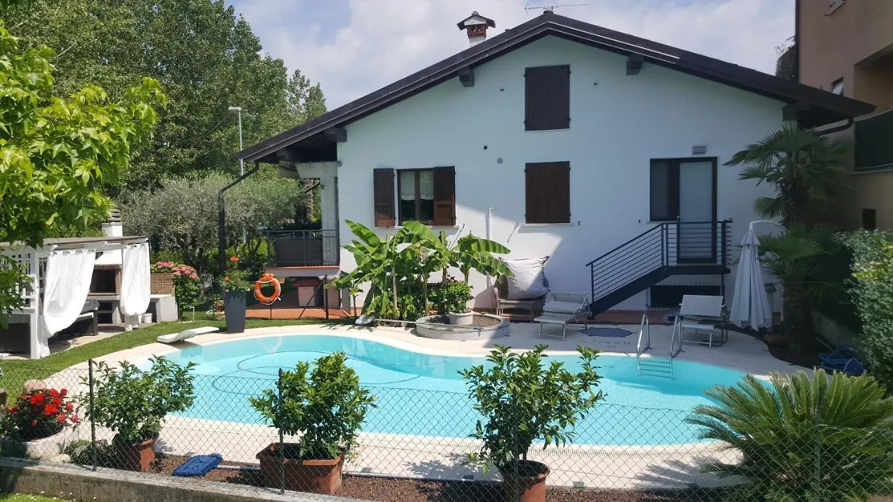Nocleg ze śniadaniem B&B Casa Gaia - Sirmione