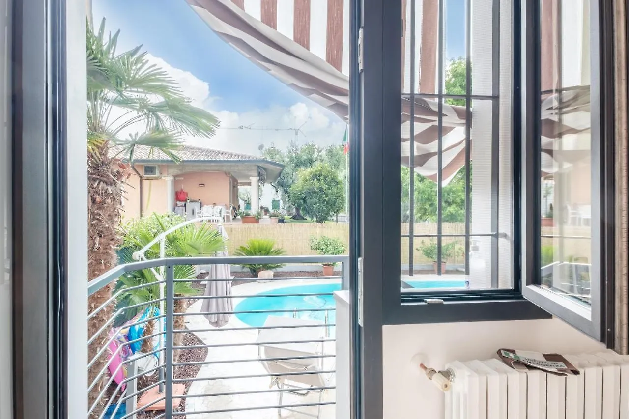 Nocleg ze śniadaniem B&B Casa Gaia - Sirmione